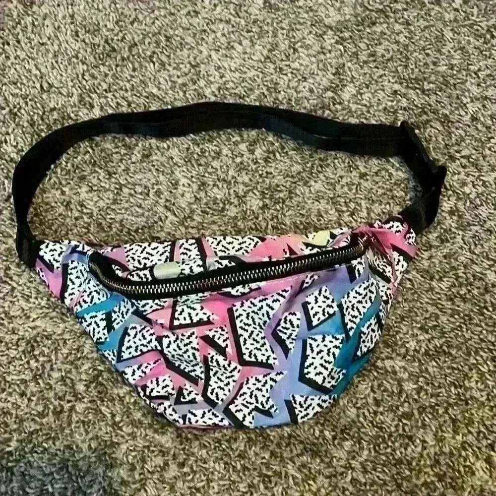 Fanny pack